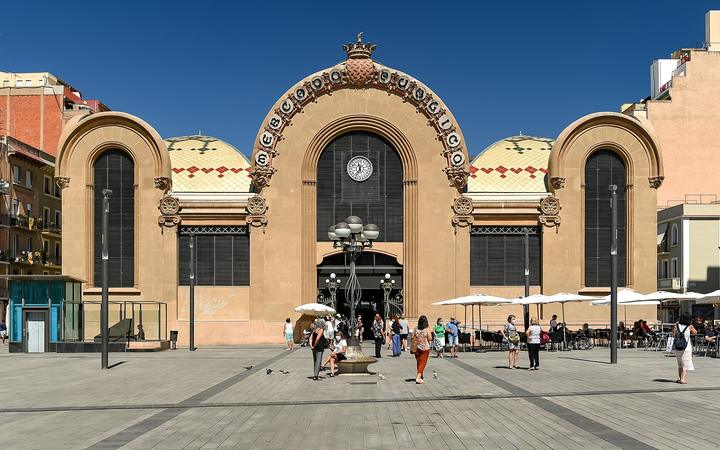 De modernistische Mercat Central aan de Plaça Corsini in Tarragona